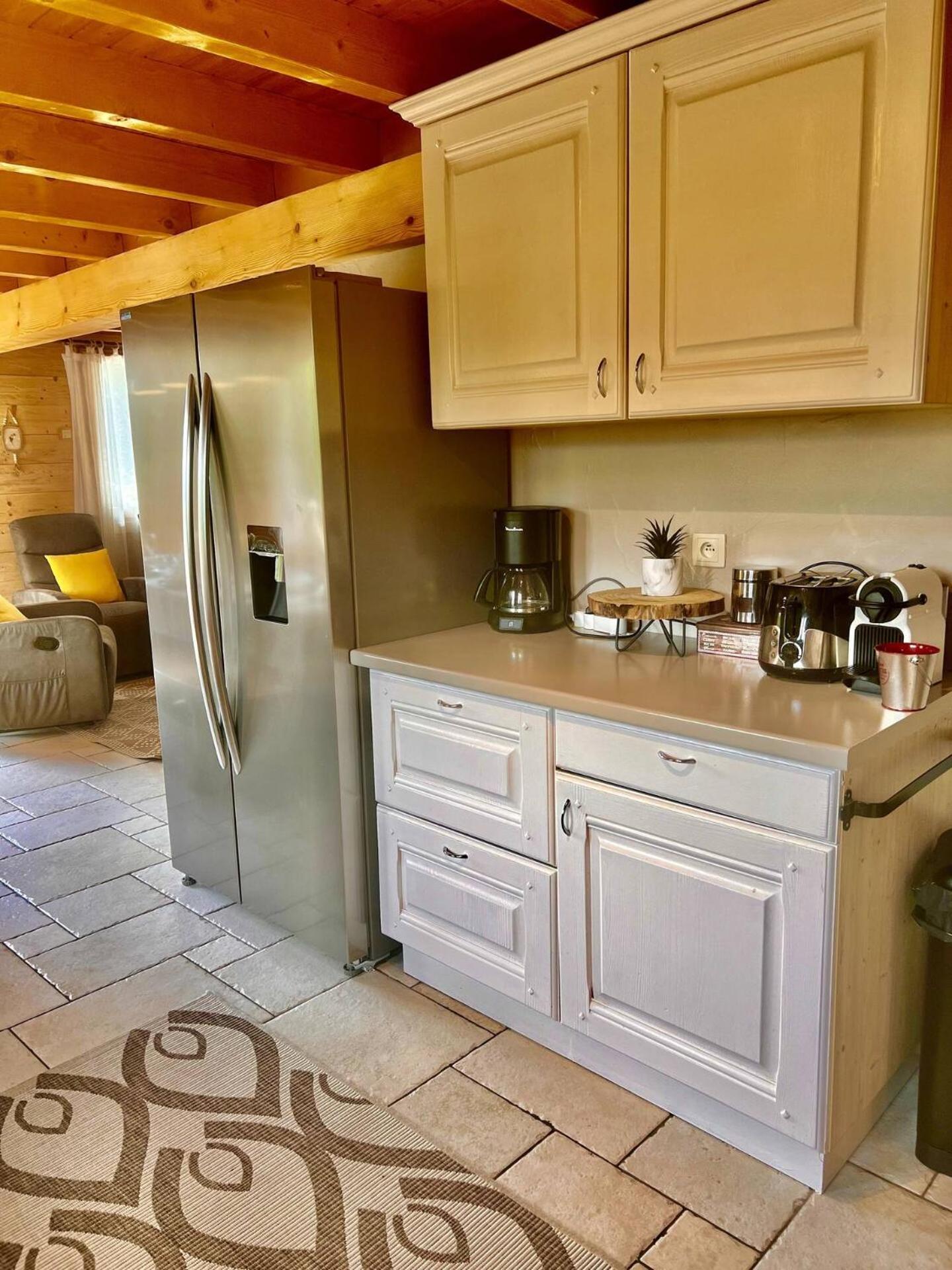 Charming Family Chalet For 8 People, With Private Hot Tub Les Clefs Luaran gambar